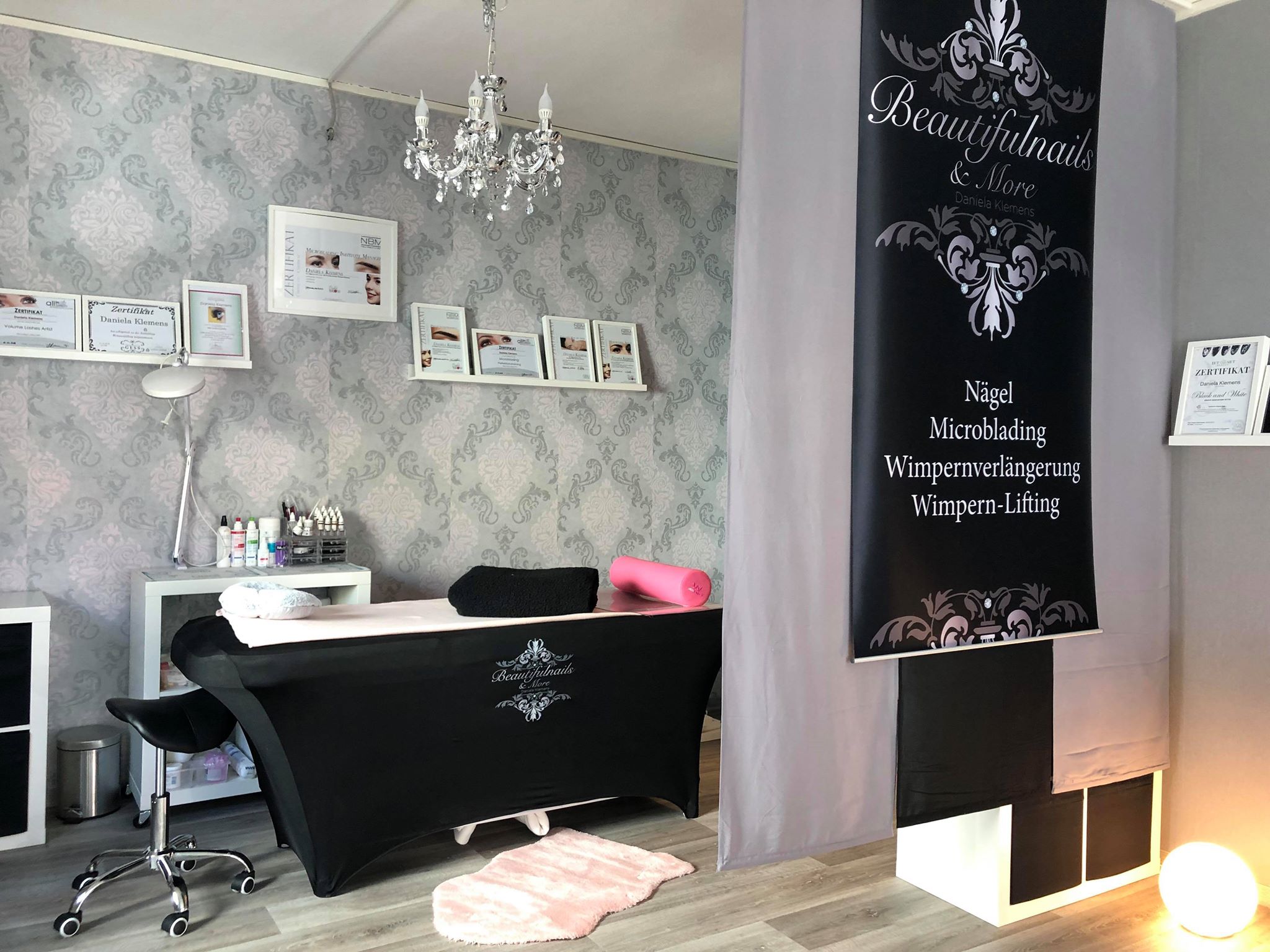 Exclusive satin decorative banner (studio decoration / shop window) 100x200cm - Image 6