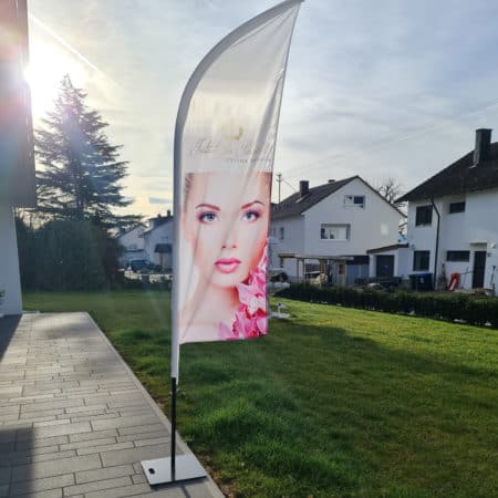 Advertising flag - Outdoor advertising / Mobile advertising / Beach flag