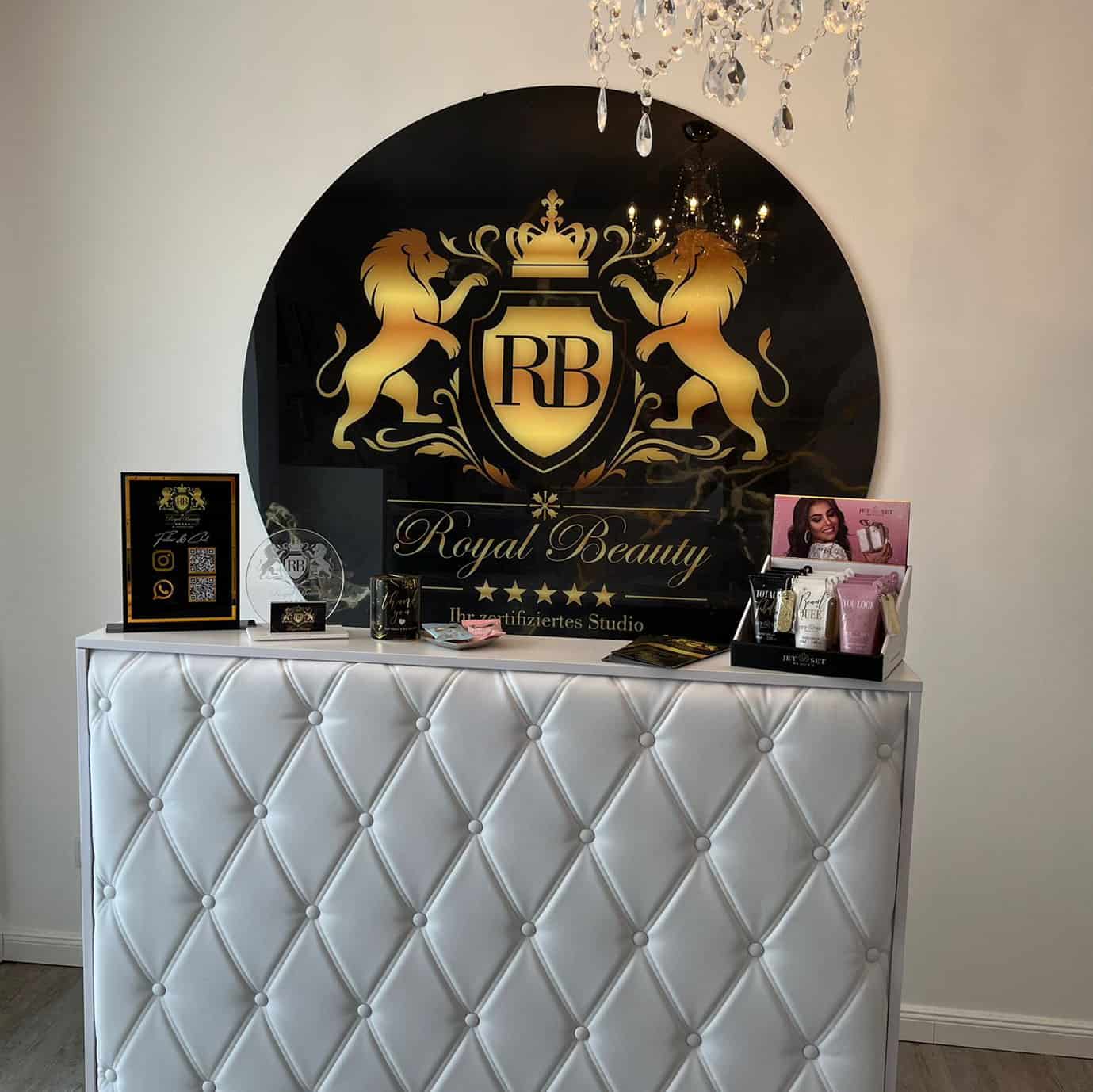 Glamorous acrylic sign / wall sign / wall logo up to 1.50m round - Image 15